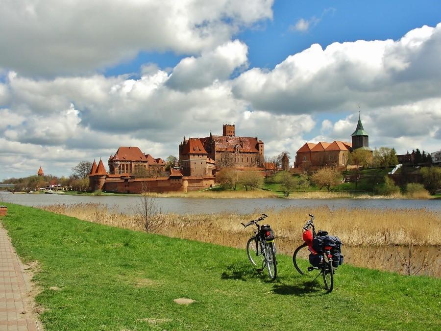 Zamek krzyżacki w Malborku.