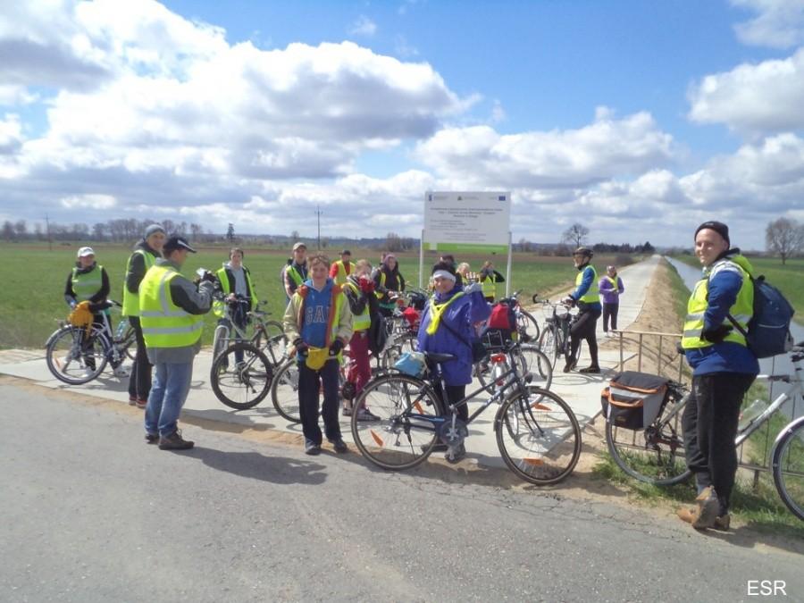 Kępniewo - rowerowe spotkanie na trasie.