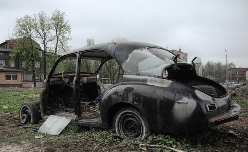rozpada się w Rudze Ślaskiej jakiś kolometr od dworca na wirku