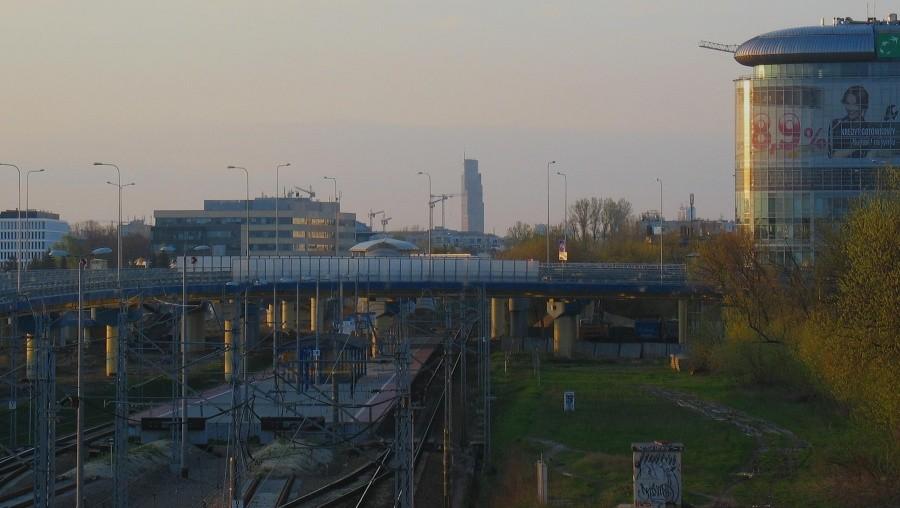 Przystanek Warszawa Służewiec i Warsaw Trade Tower