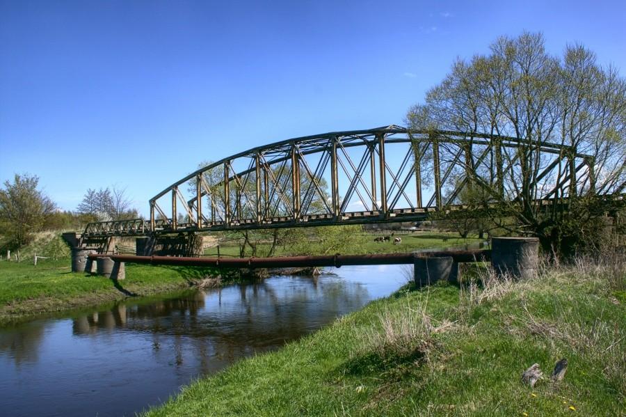 most kolejowy nad Iną _ Żarowo