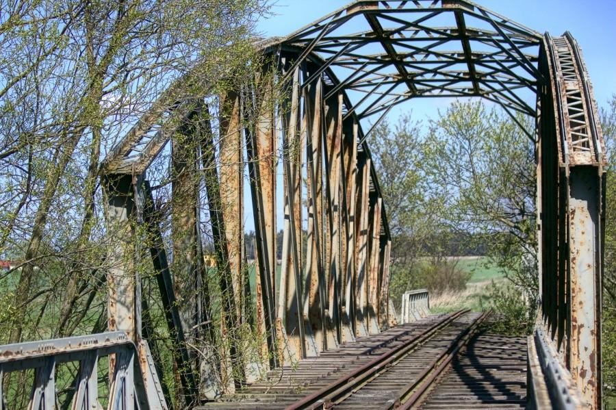 most nad Iną _ między Żarowem a Lubowem