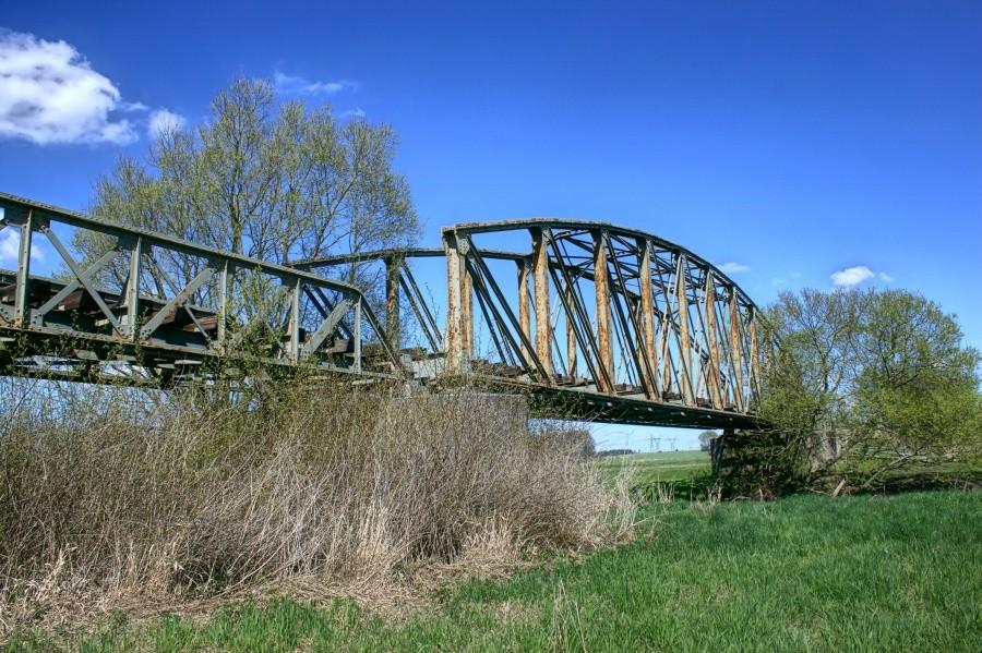 most żelazny nad Iną