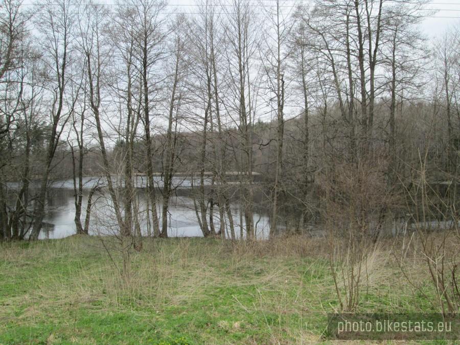 Widok na Jezioro Małe Łąki