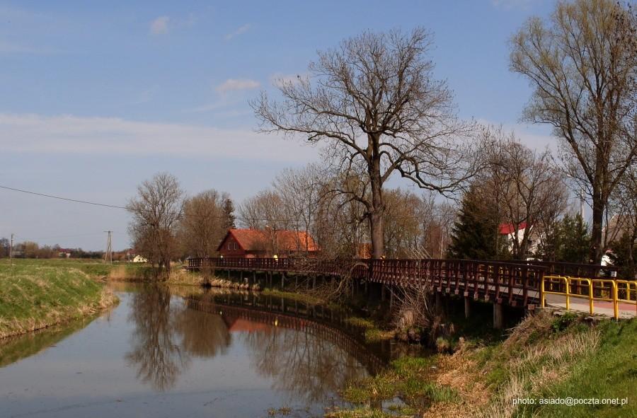 Ścieżka rowerowa w miejscowości Bystra