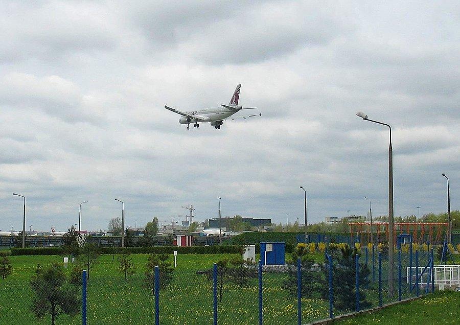 Ląduje Qatar Airways
