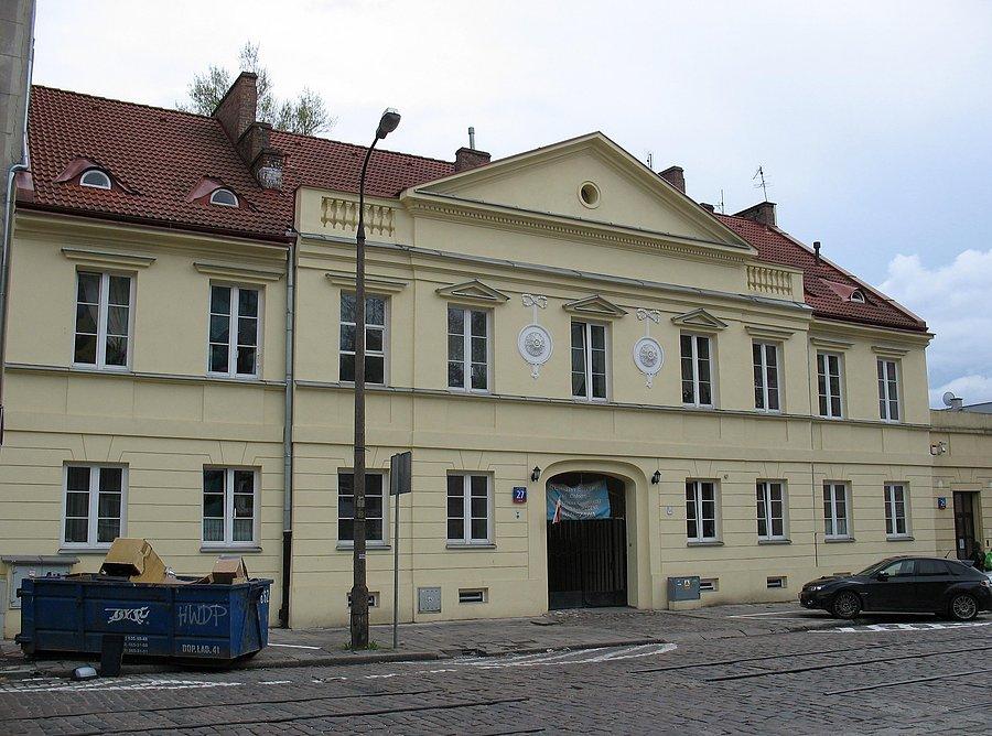 Żółty Dom na ul. Chłodnej