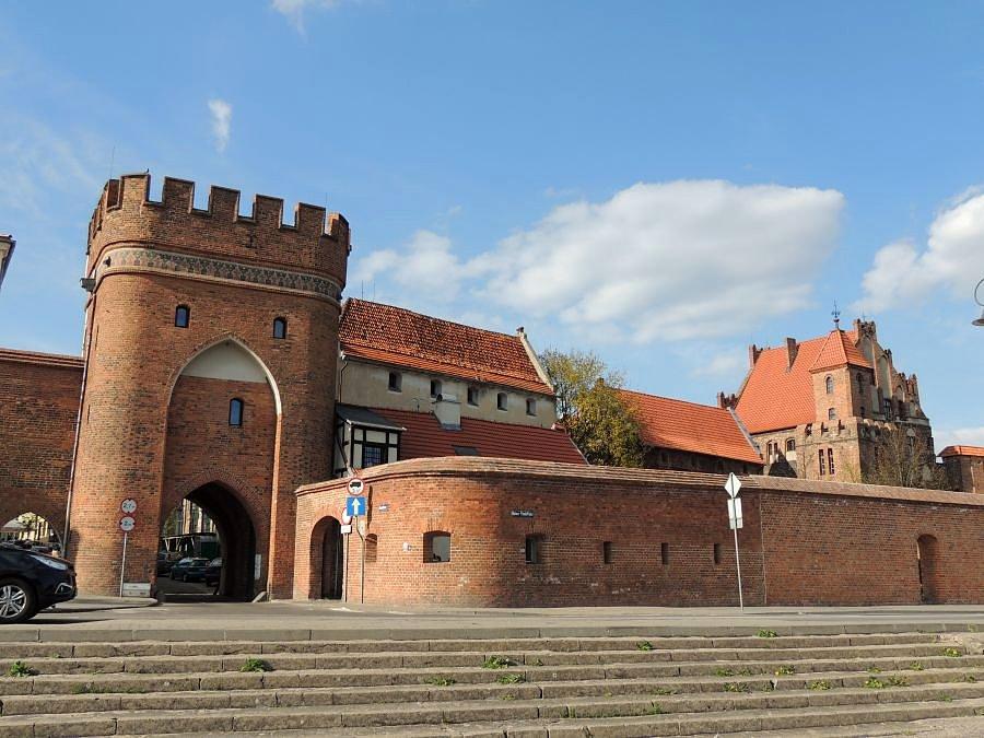 Brama Mostowa