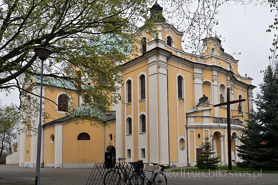 Bazylika w Trzemesznie