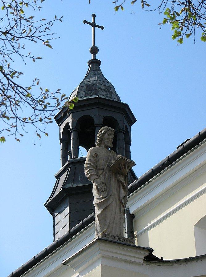 Rzeźba św. Andrzeja Apostoła w Powsinie