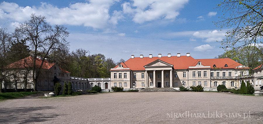 Pałac w Czerniejewie