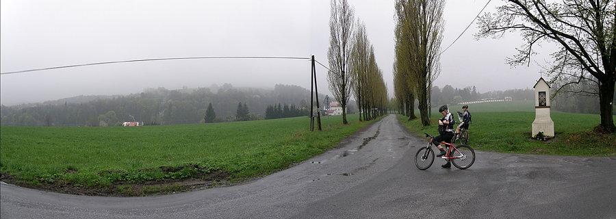 W czeskim Bila Voda. Pogoda średnia, ale można kręcić