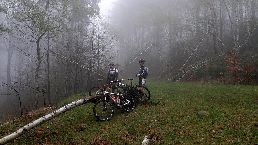 Powyżej 450 m zrobiło się mgliście. Fajny klimacik
