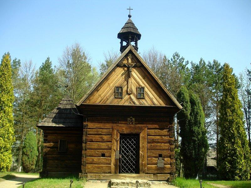 Skansen w Dziekanowicach - kaplica