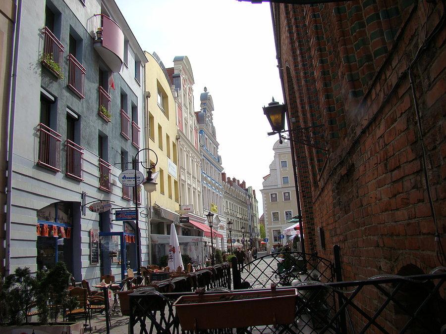 Wycieczka po Szczecinie w poszukiwaniu graffiti i murali. Nowe Stare Miasto