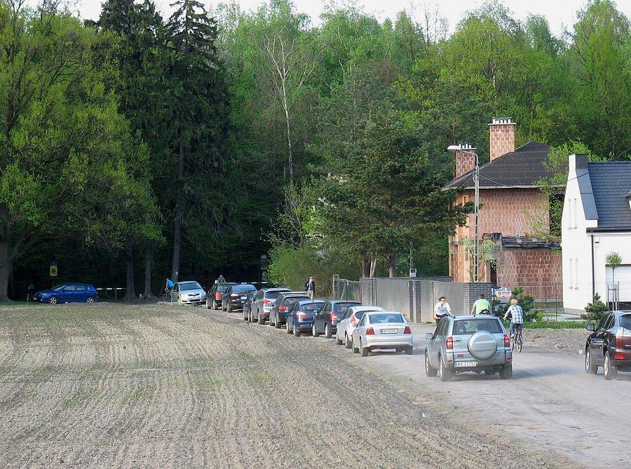 Wejście do Lasu Kabackiego od strony Józefosławia