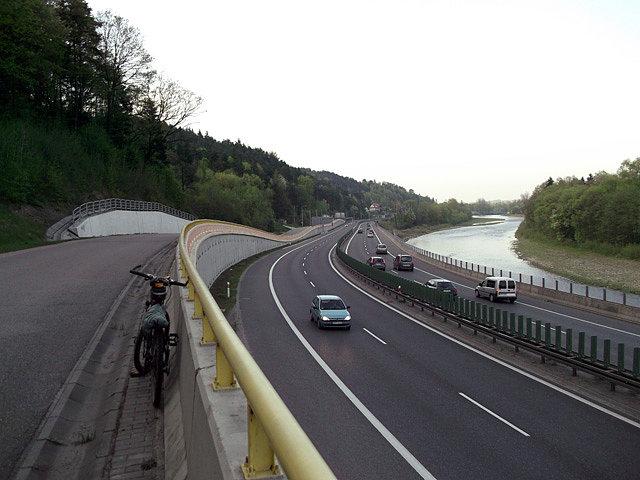 Powrót drogą serwisową wzdłuż S7