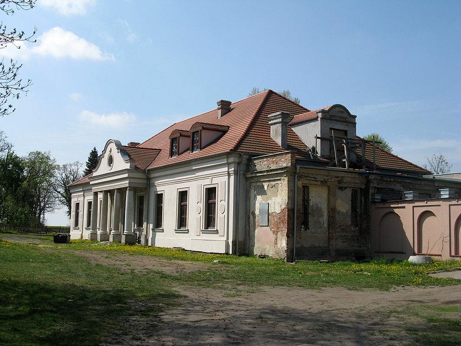 Dworek w Ocieszynie