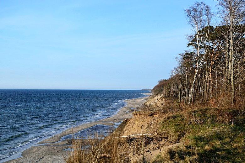 Wybrzeże w rejonie Orzechowa