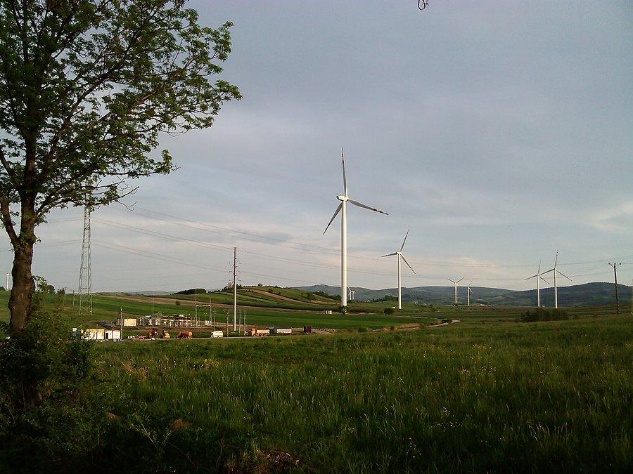 Wiatraki neidaleko Rymanowa