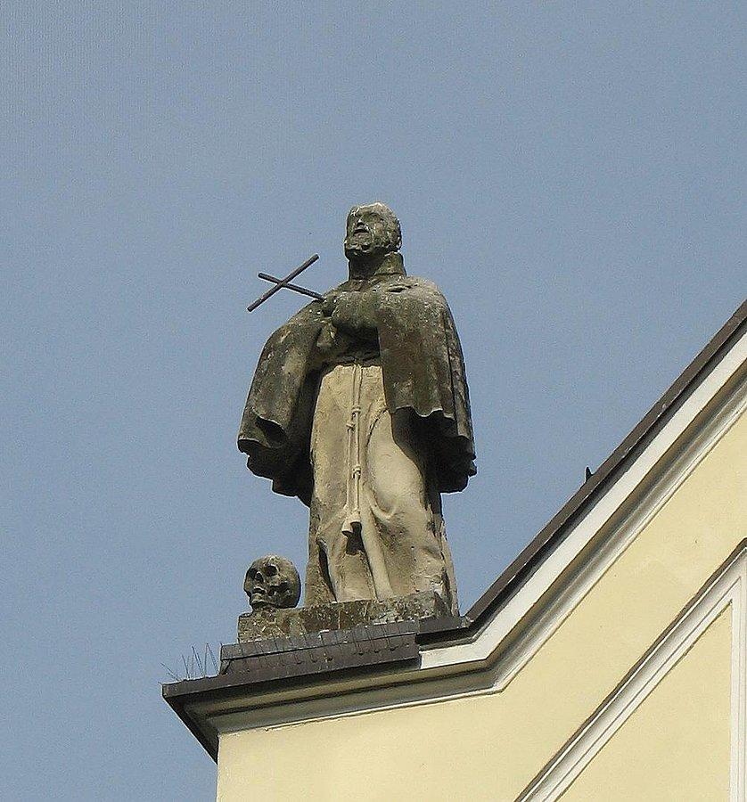 Rzeźba św. Franciszka z kościoła służewskiego