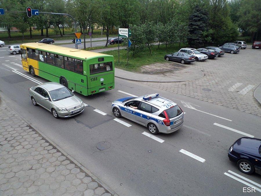 Tak se stanął mistrz zimnego łokcia