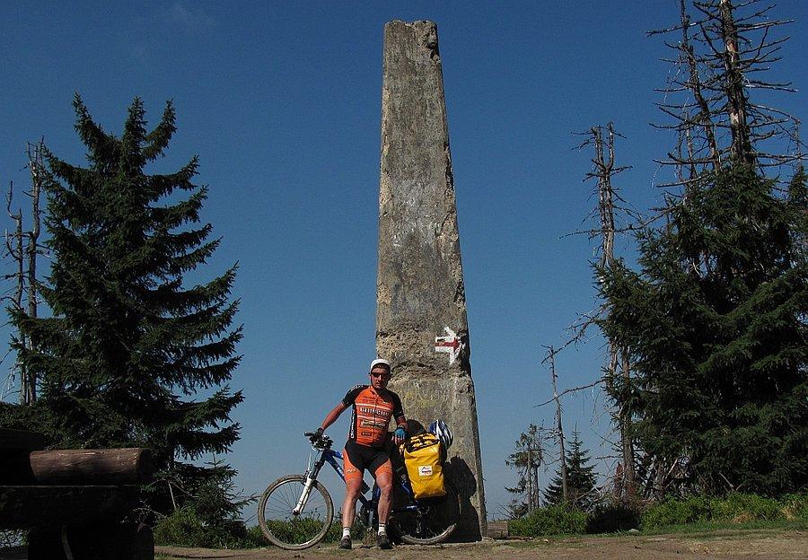 Klasycznie i pamiątkowo na szczycie (1310m)