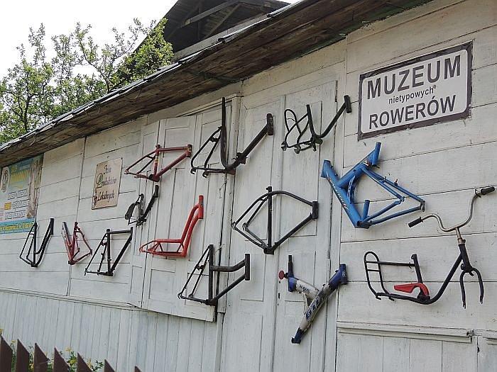 Muzeum nietypowych rowerów w Gołębiu