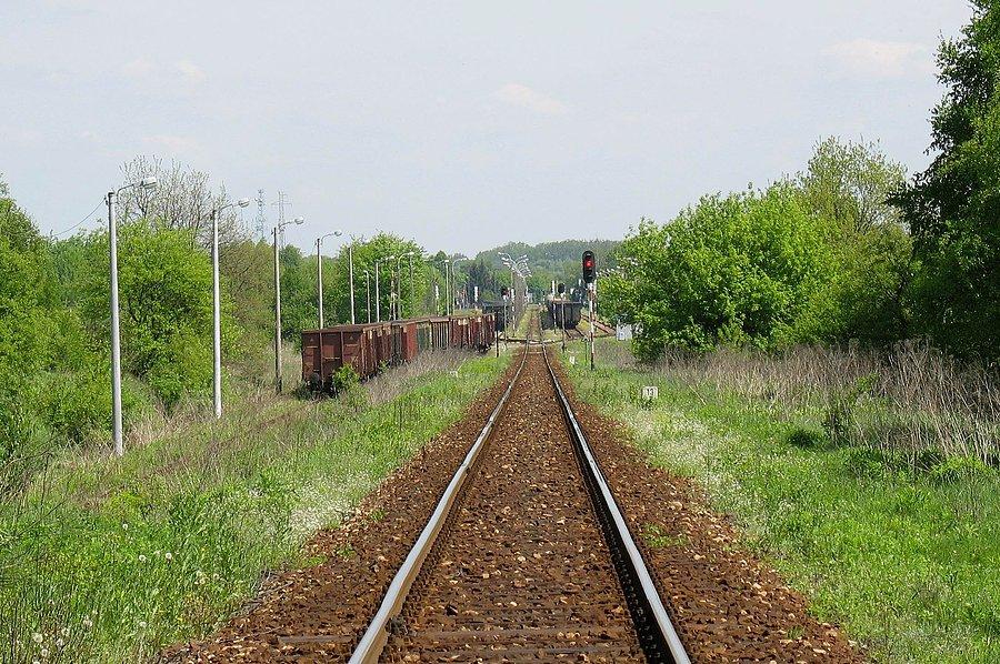 Linia kolejowa do Jeziorny