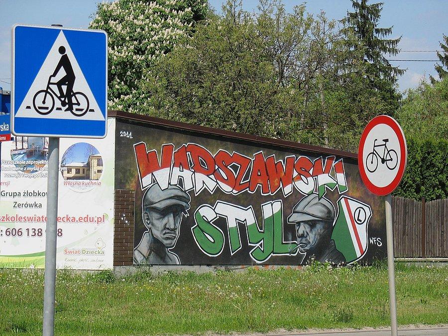 Mural przy ul. Skolimowskiej