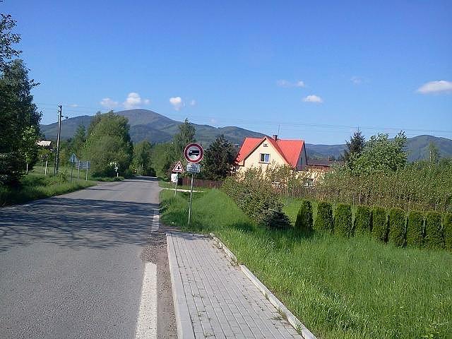 Ostry szczyt