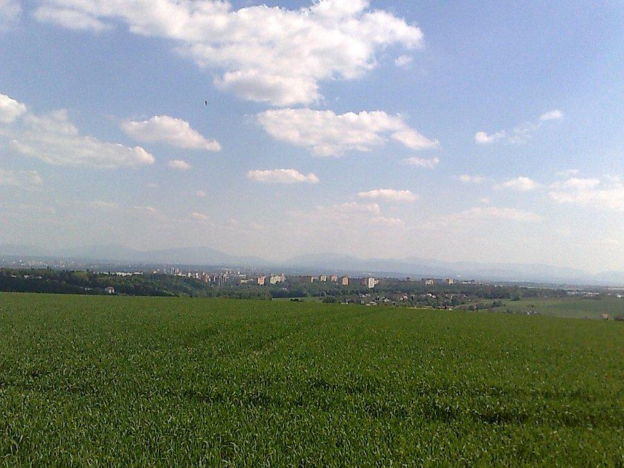 Widoki z okolic Dobroslavic, w oddali chyba Poruba, Ostrava