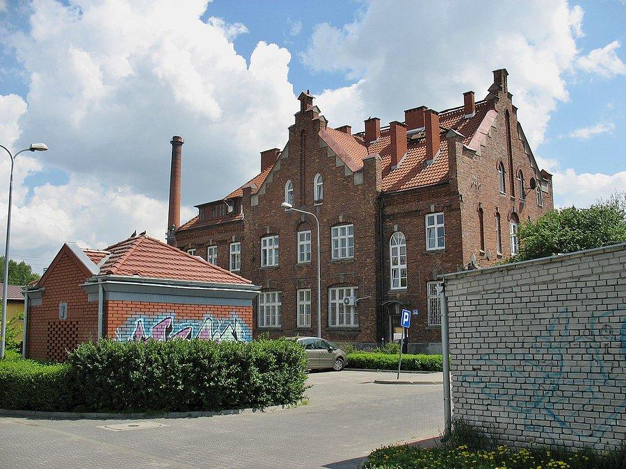 Mirków dawne ambulatorium papierni