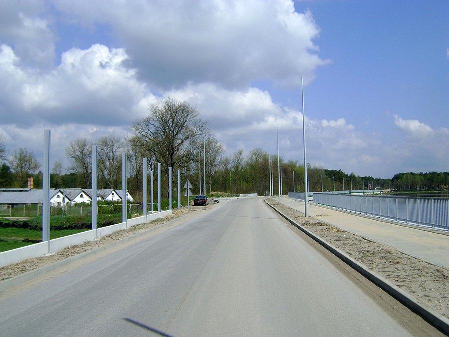 Remont drogi wojewódzkiej nr 728 w Sielpii trwa