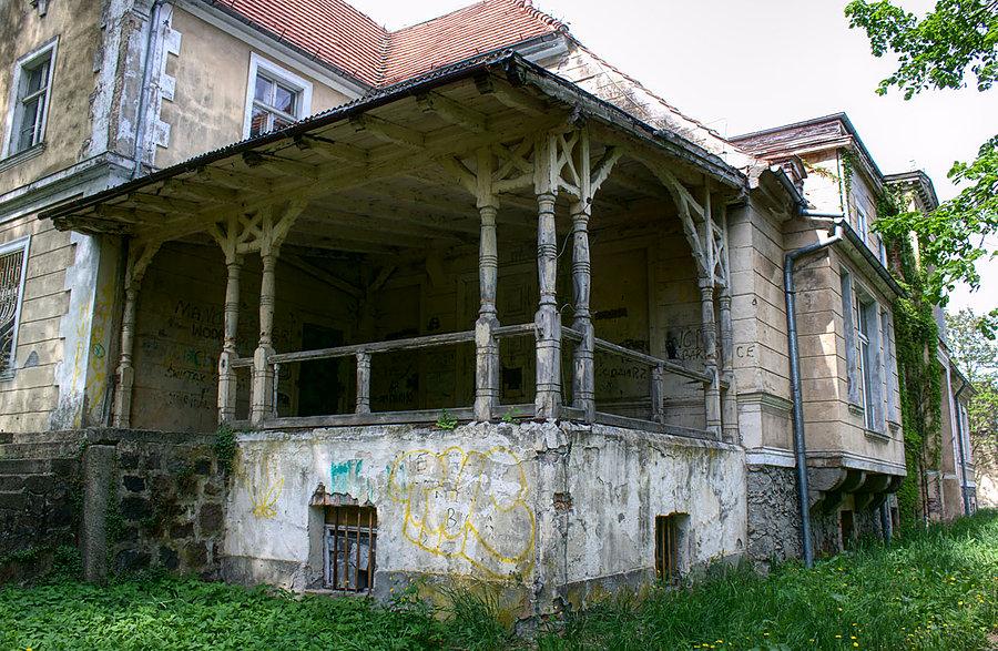 Pałac był przebudowany w 1911 roku