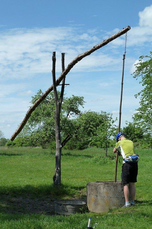 Tajemnicza studnia i ciekawski Marcin