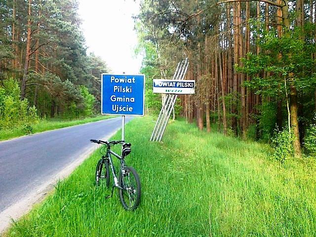 Na granicy powiatów - przed Kruszewem