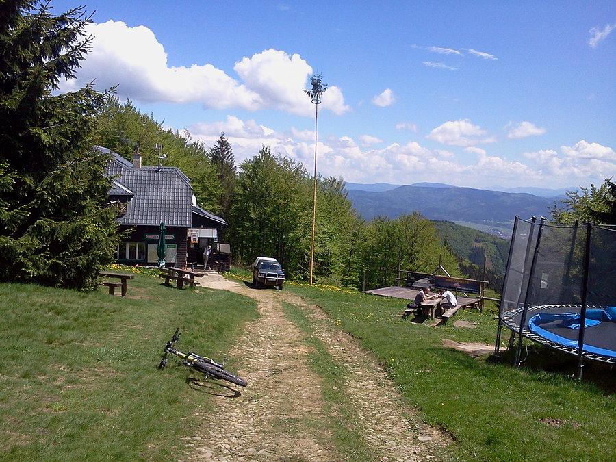 Schronisko na Ostrym