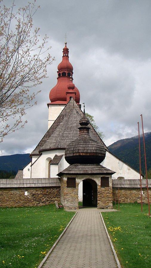 Kościół w drodze do Zuberca