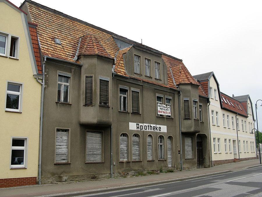 Opuszczona kamienica w w Löcknitz