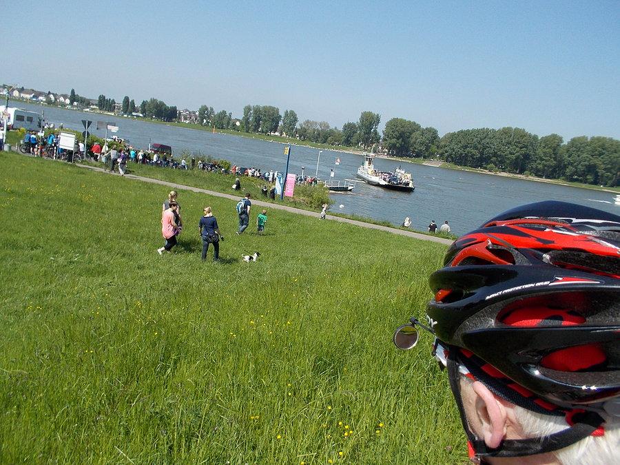 Duża D-K-D Rhein runda - prom w Hitdorf/Leverkusen