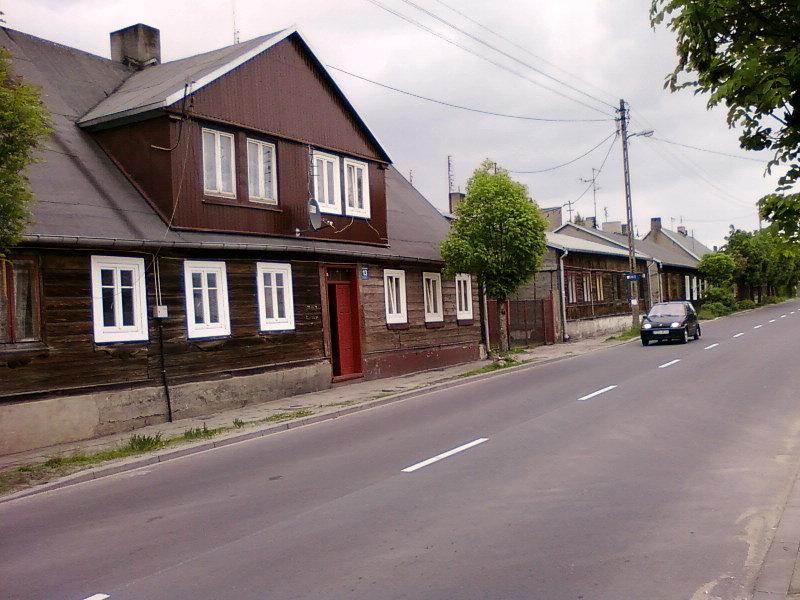 Aleksandrów, ul. Wierzbińska - drewniana zabudowa