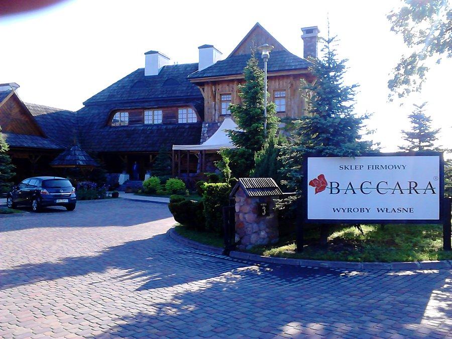 Hotel i sklep Baccara