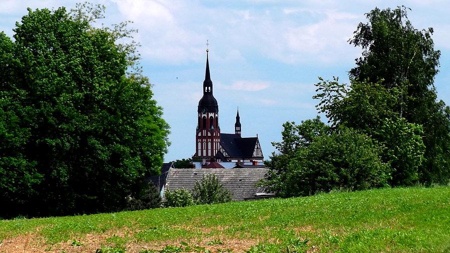 Wieża kościoła w miejscowości Sudół