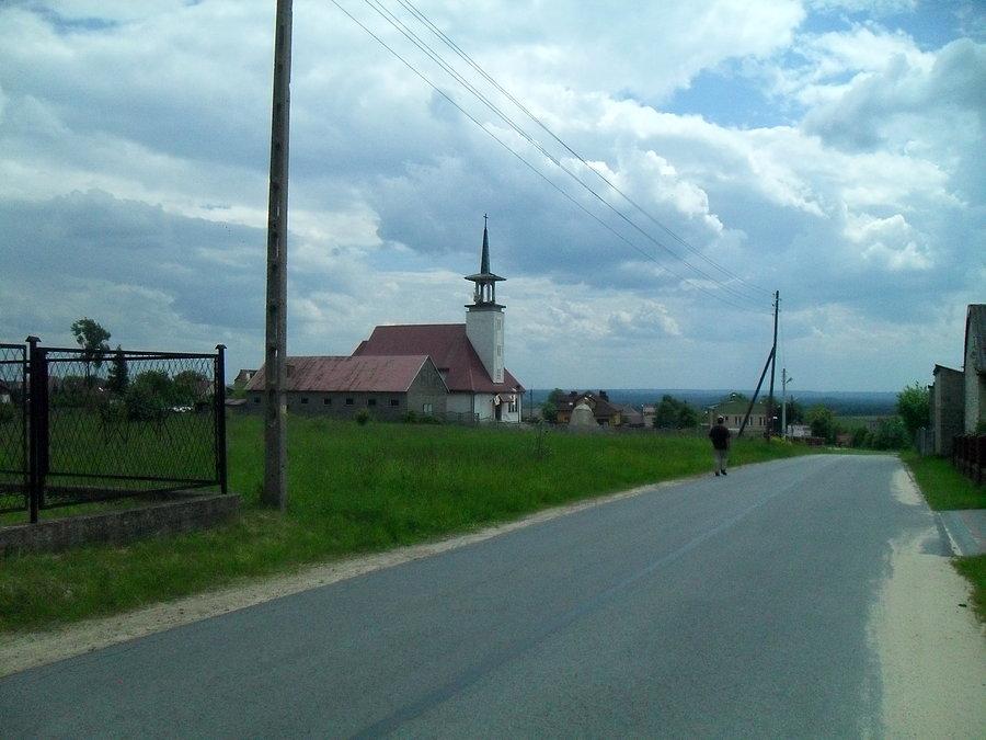 Biskupice kościół