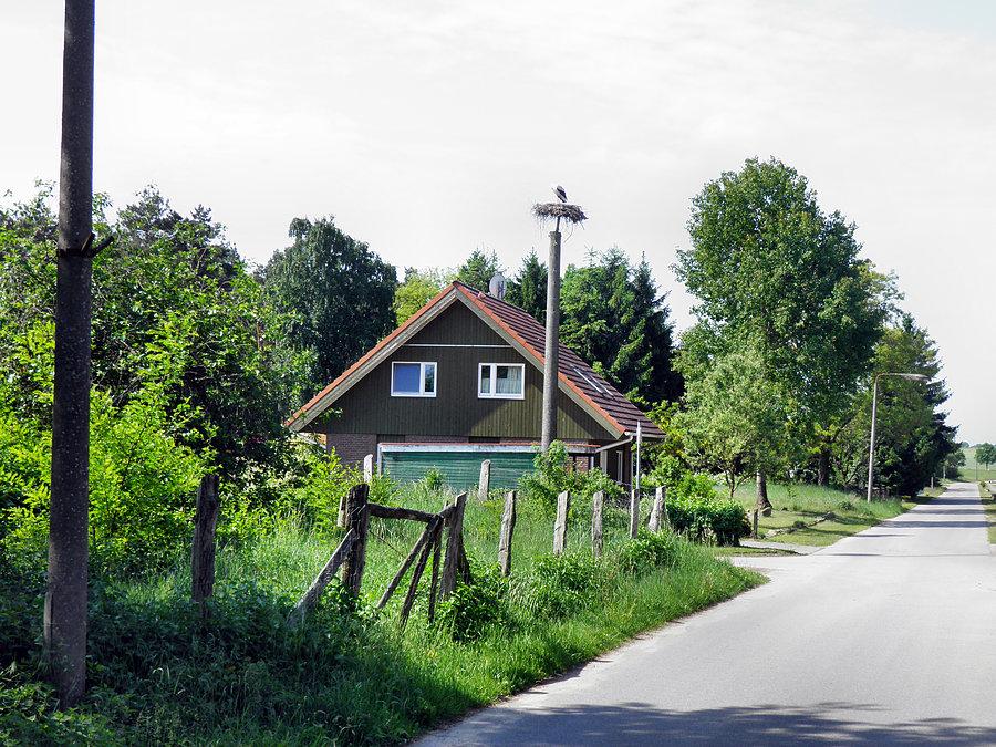 Na skraju miejscowości Plöwen