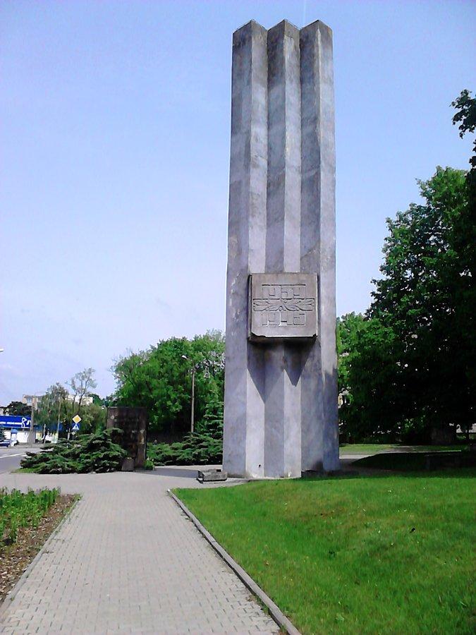 W hołdzie poległym w latach 1939-1945