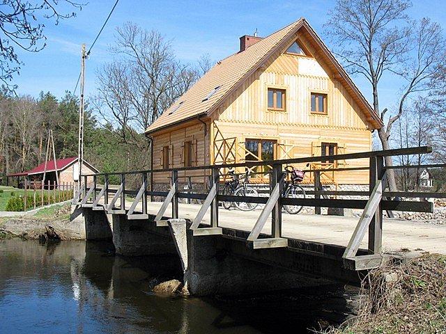 Most na Omulwii w Białobrzegu Dalszym