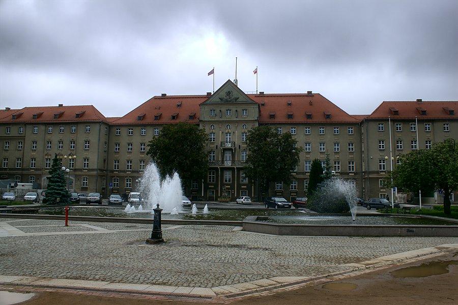 Widok na Filharmonię i Bibliotekę