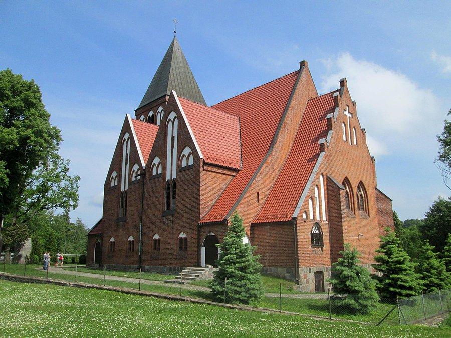 Kościół pod wezwaniem M.B Królowej Różańca Świętego w Przywidzu